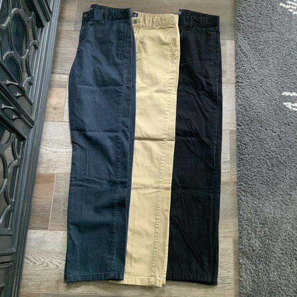 The Children’s Place Boy’s Size 14 pants - Picture 2 of 3